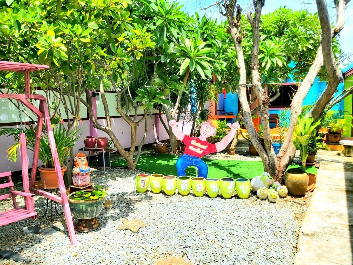 Wilailak Bungalow @ Koh Srichang Szicsang-sziget Kültér fotó