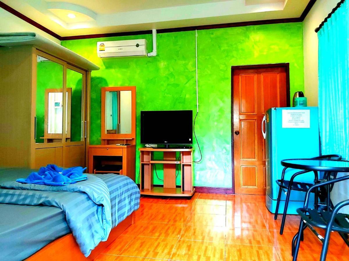 Wilailak Bungalow @ Koh Srichang Szicsang-sziget Kültér fotó