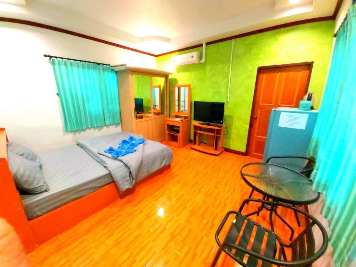 Wilailak Bungalow @ Koh Srichang Szicsang-sziget Kültér fotó