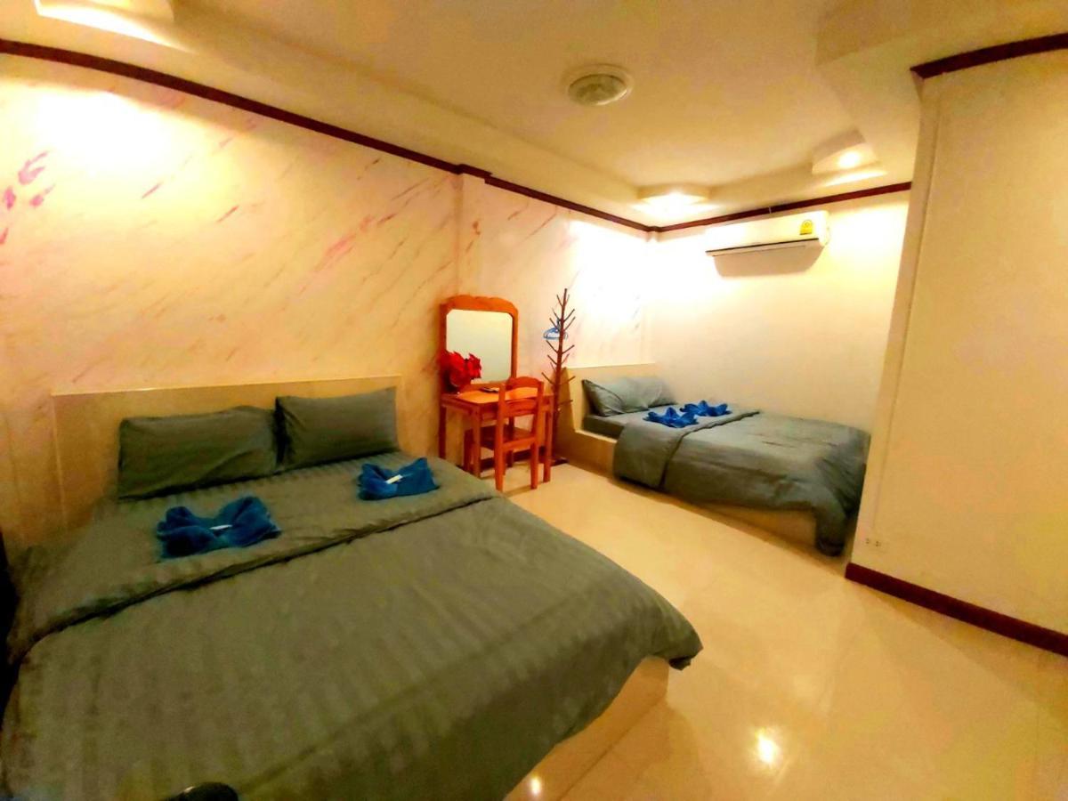 Wilailak Bungalow @ Koh Srichang Szicsang-sziget Kültér fotó