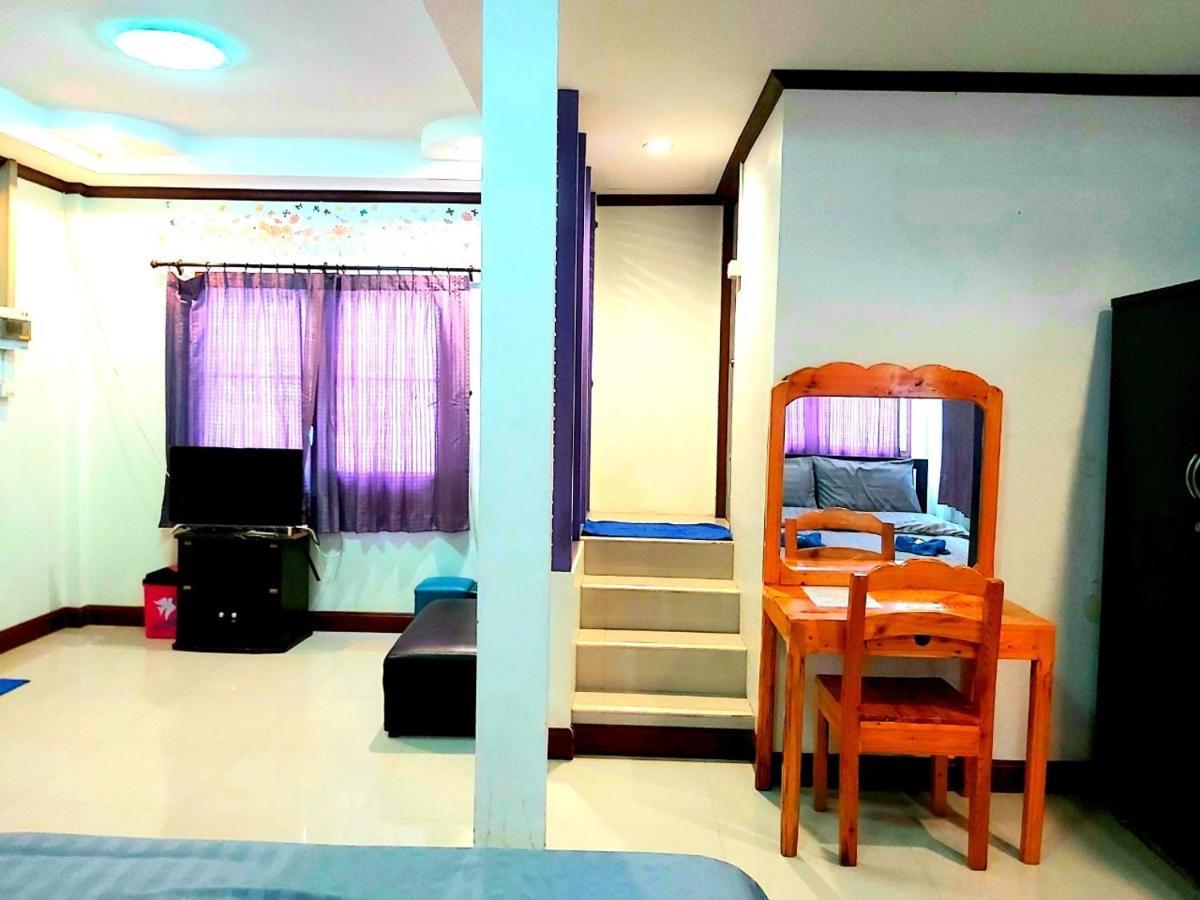 Wilailak Bungalow @ Koh Srichang Szicsang-sziget Kültér fotó
